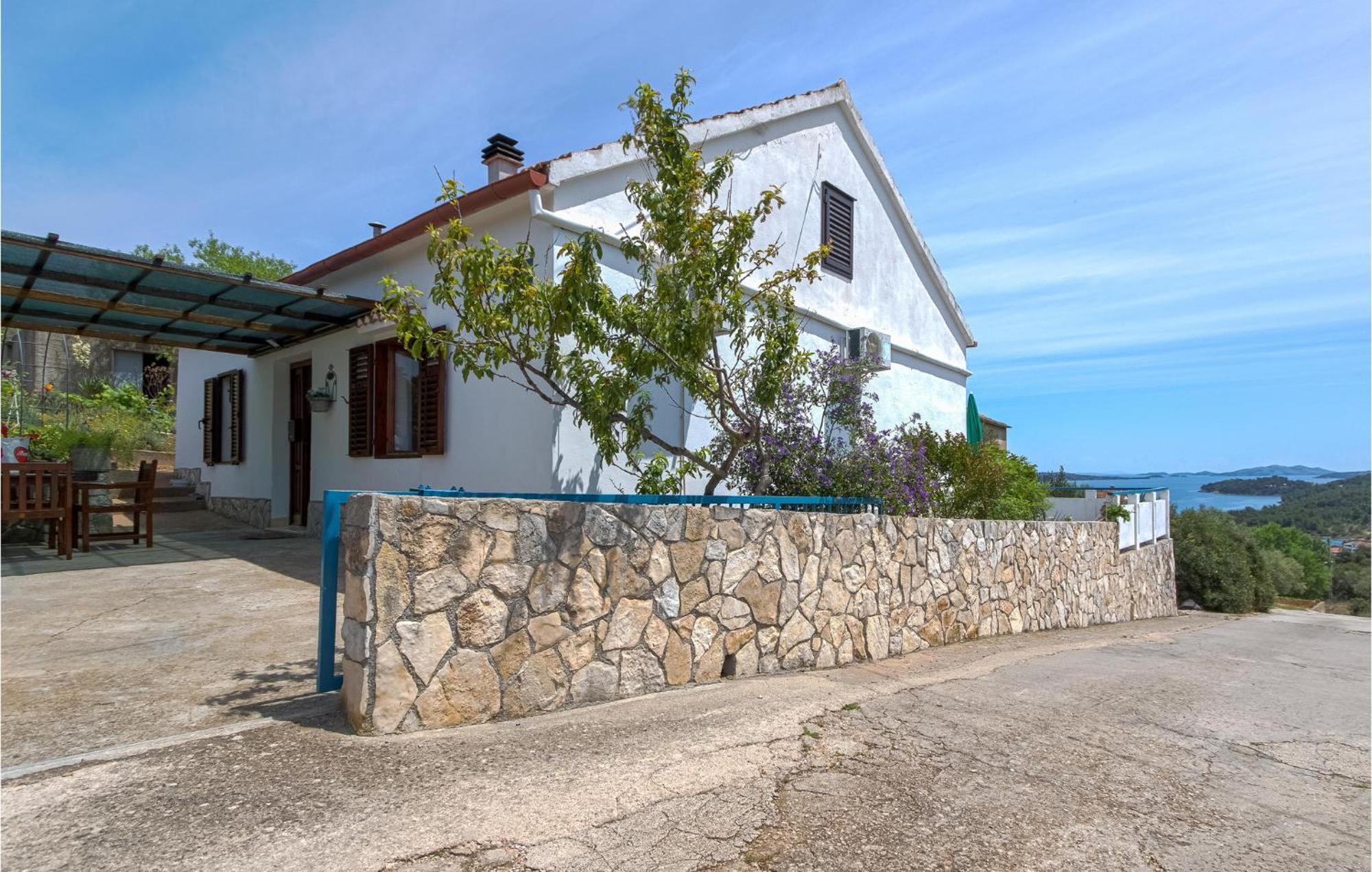 Awesome Home In Zaglav With Wifi Екстер'єр фото