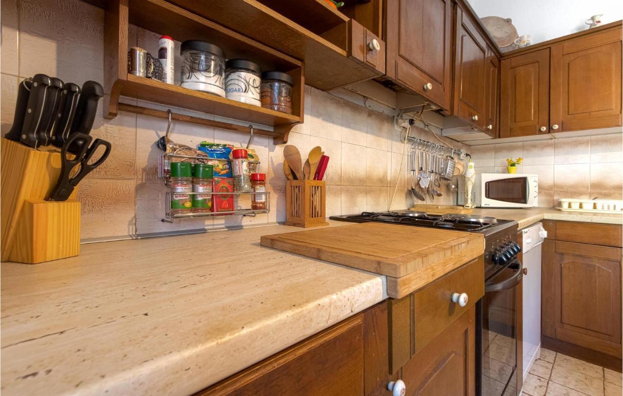 Awesome Home In Zaglav With Wifi Екстер'єр фото